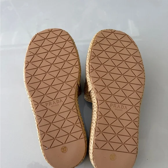 Prada Beige Woven Raffia Slide Sandals Size 37 - Picture 4 of 8